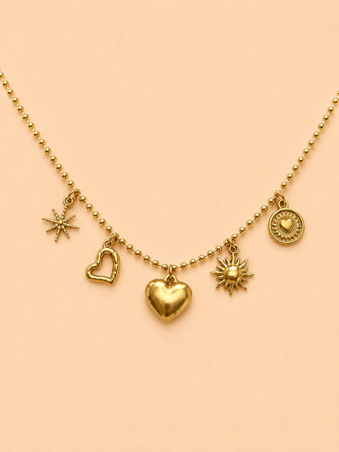 Minimalistische bedel ketting