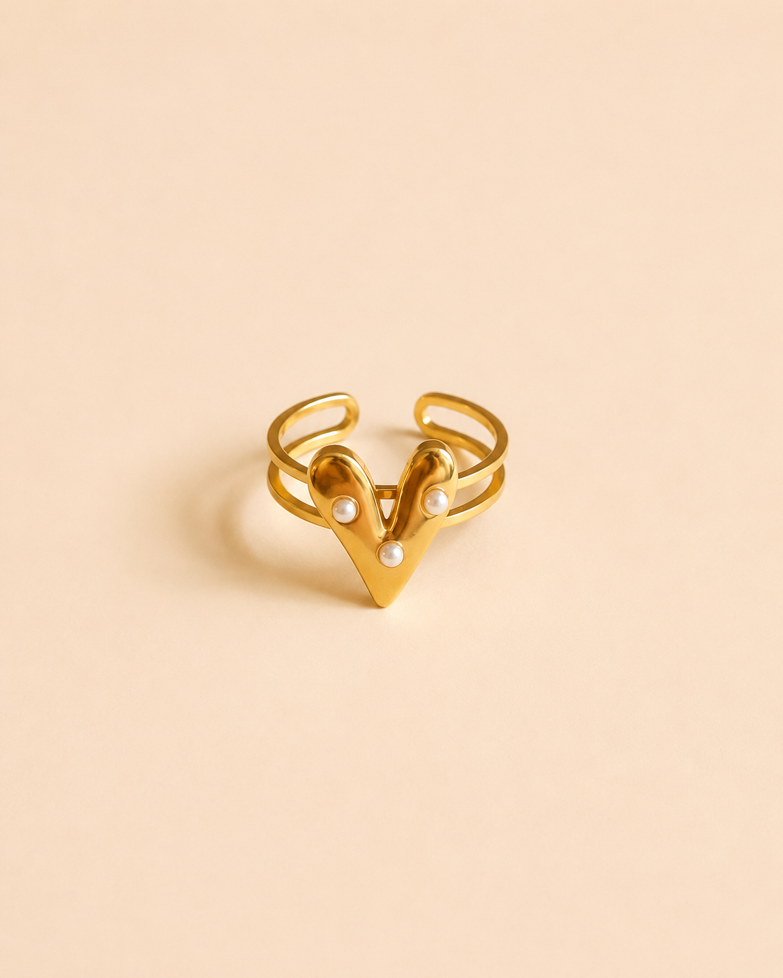 Hart ring with pearls